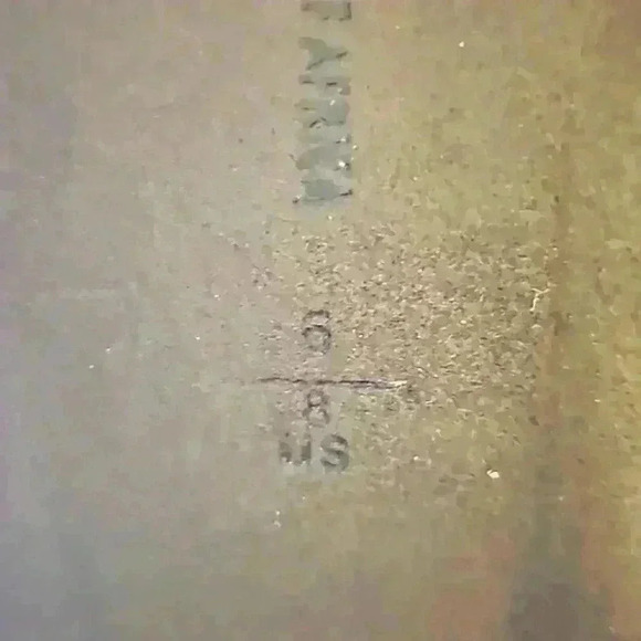 Soul of Africa womens shoe sz 8 mocassin tan wedge tussle suede beige mocassin - Picture 13 of 13